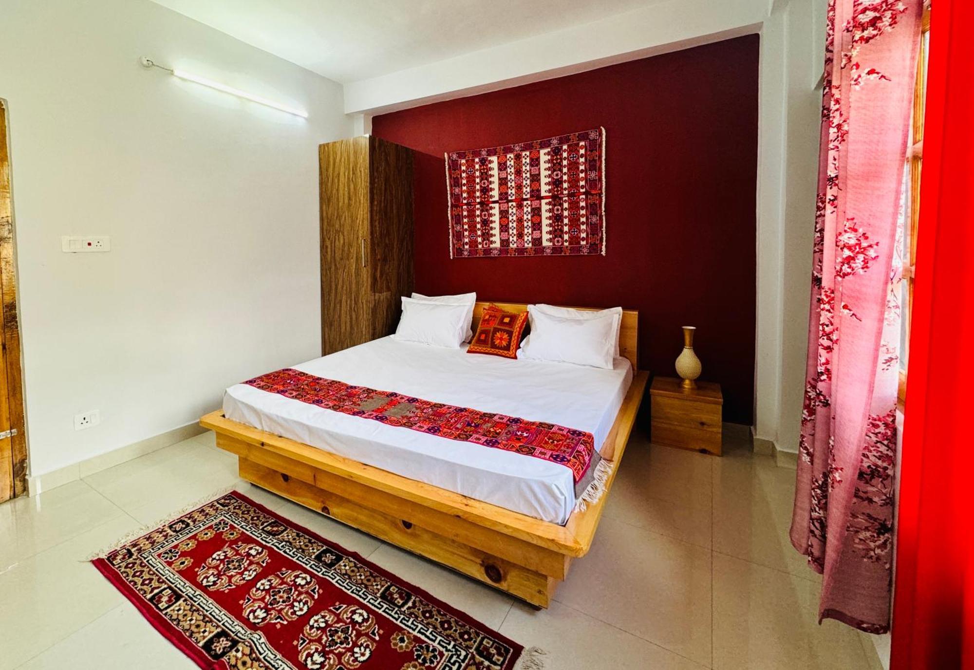 Pine View Retreat Homestay Kalpa Eksteriør bilde
